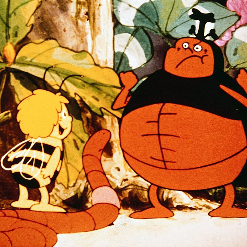 Maja sucht eine Freundin für den einsamen Regenwurm Max. – Bild: ORF/​ZDF/​Apollo-Film