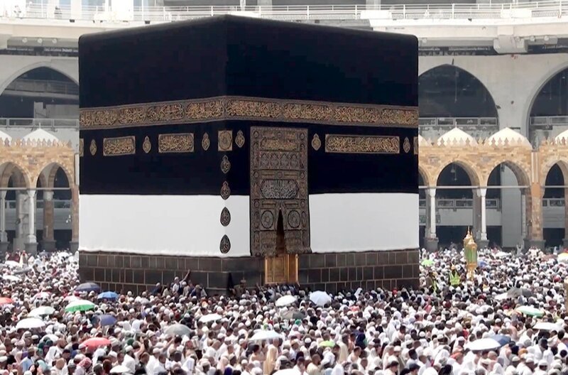 Das saudi-arabische Mekka ist der zentrale Wallfahrtsort des Islams. Die Kaaba zieht als bedeutendes Heiligtum mehrere Millionen Gläubige in den Westen von Saudi-Arabien. – Bild: Elephant Doc