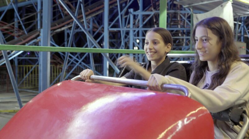 Familie Shakir, ist aus Deutschland nach Syrien zurückkehrt. – Bild: SWR Familie Shakir, ist aus Deutschland nach Syrien zurückkehrt. – Bild: SWR