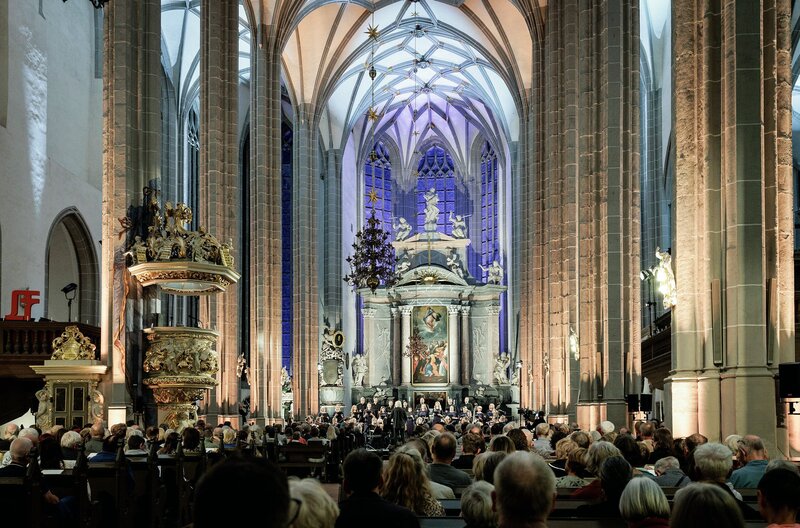 Arvo Pärt: Werke für Chor und Streichorchester – Bild: Nikolai Schmidt