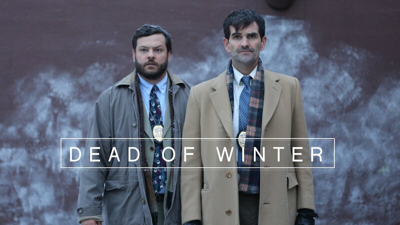 Detective Saucier and Detective Skinner are outside. – Bild: Discovery Communications