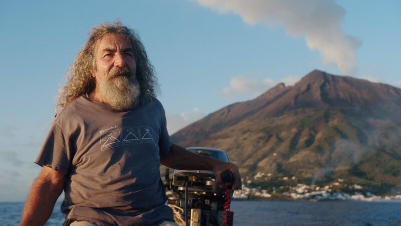 Gaetano auf dem Boot – Bild: SRF/Recyclet TV Gaetano auf dem Boot – Bild: SRF/Recyclet TV