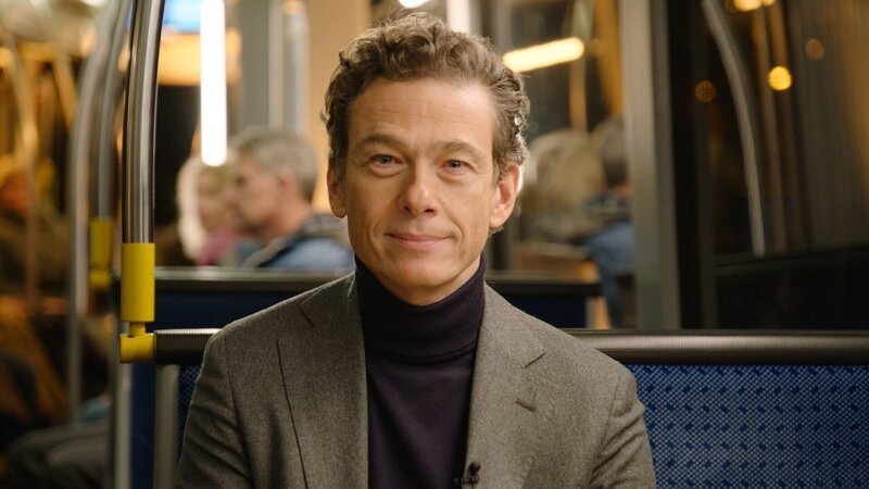 Ungewöhnliche Einblicke in den Alltag der Neuro-Chirurgie und das menschliche Gehirn gewährt der Hirnchirurg Prof. Dr. Peter Vajkoczy (im Bild) bei Andreas Bönte in der nachtlinie. – Bild: Michael Maylandt /​ BR