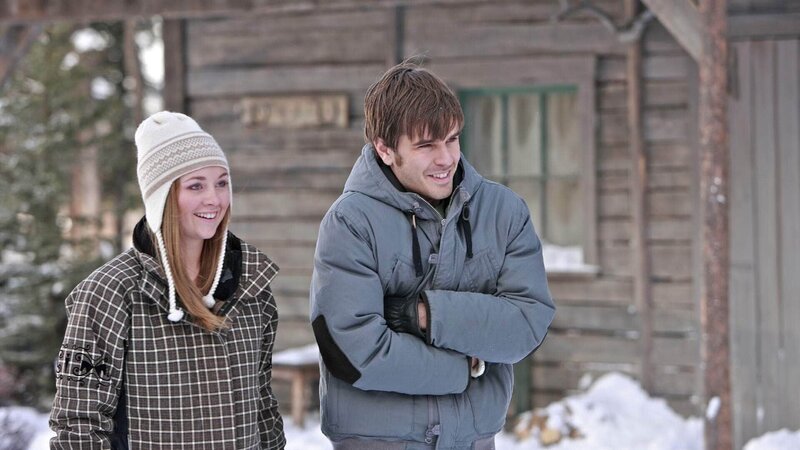 Amy (Amber Marshall) und Ty (Graham Wardle) – Bild: MG RTL D