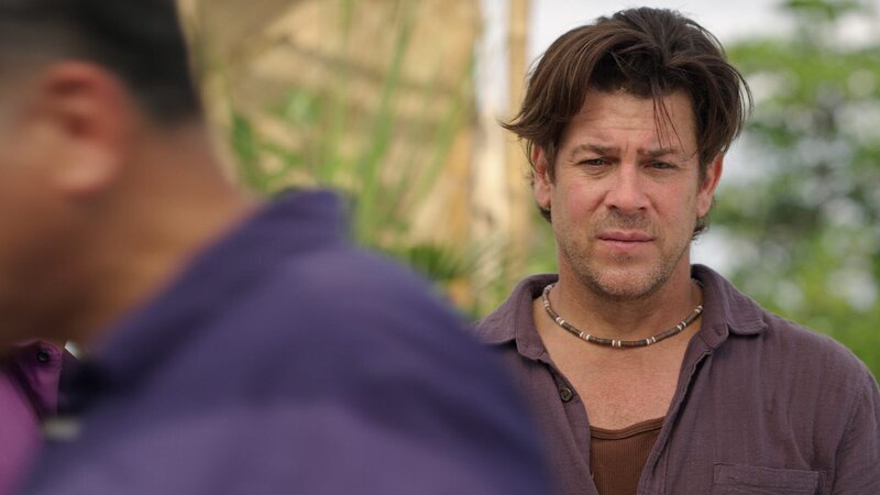 Alex Walker (Christian Kane) – Bild: AXN