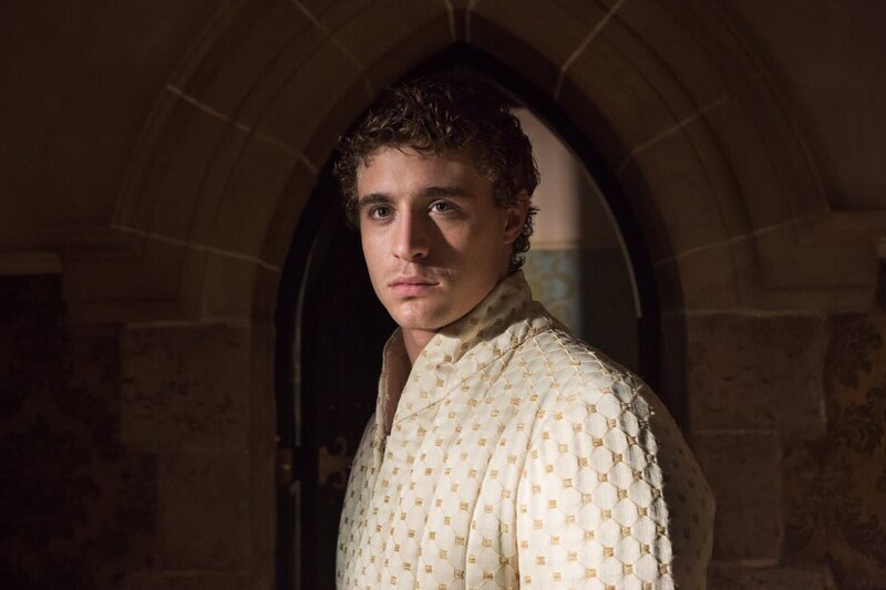 Der Platz auf dem Thron ist hart umkämpft wie König Edward (Max Irons) am eigenen Leibe spüren muss … – Bild: 2013 Starz Entertainment LLC, All rights reserved