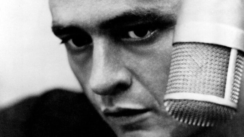 1968 spielt Johnny Cash für die Insassen der Haftanstalt Folsom State Prison. Mit dem Auftritt wird er zum Mythos. – Bild: ZDF und 3DD Productions