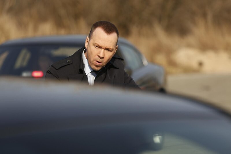 Danny (Donnie Wahlberg) ist fassungslos: Neun neue Leichen, die Serienkiller Wilder auf dem Gewissen hat. Diesmal hinterlässt der Killer sogar eine persönliche Nachricht für Danny. Eine blutige Jagd beginnt … – Bild: © 2016 CBS Broadcasting Inc. All Rights Reserved /​ Craig Blankenhorn /​ Craig Blankenhorn