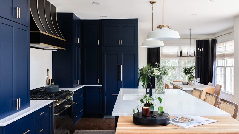 After photo of the kitchen, as seen on Married to Real Estate, Season 3. – Bild: Warner Bros. Discovery, Inc. or its subsidiaries and affiliates
