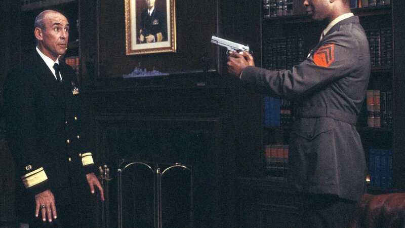 A.J. Chegwidden (John M. Jackson, l.), Corporal Jason Magida (Victor Love) – Bild: RTL /​ 2018 CBS Studios Inc.