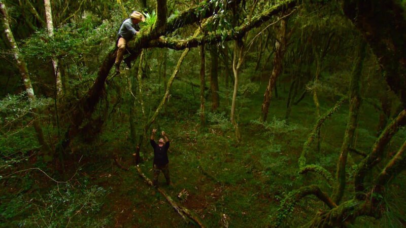 L-R: Jeff Zausch und EJ Snyder – Bild: Warner Bros. Discovery