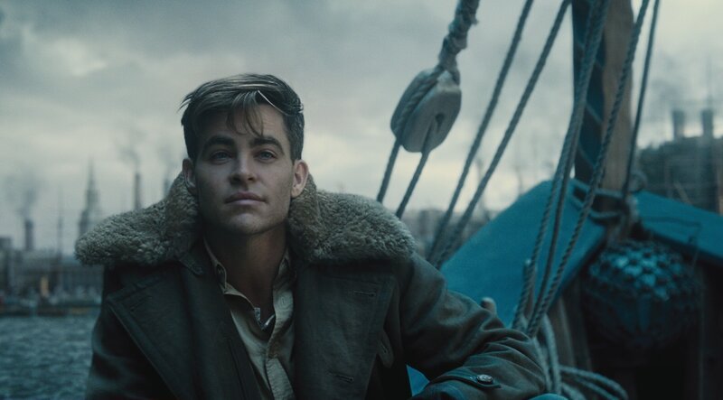 Steve Trevor (Chris Pine) – Bild: WARNER BROS