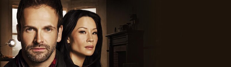 (1. Staffel) – Lösen Kriminalfälle auf höchst eigenwillige Weise: Sherlock Holmes (Jonny Lee Miller, l.) und Joan Watson (Lucy Liu, r.) … – Bild: CBS Television Lizenzbild frei