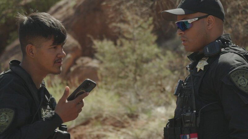 Police officers. – Bild: Warner Bros. Discovery