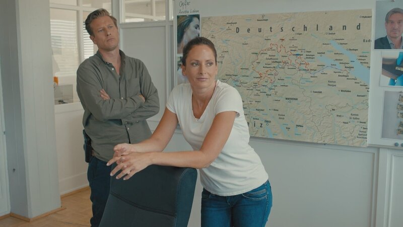 Robert Ritter (l.); Daniela Stamm (r.) – Bild: SAT.1