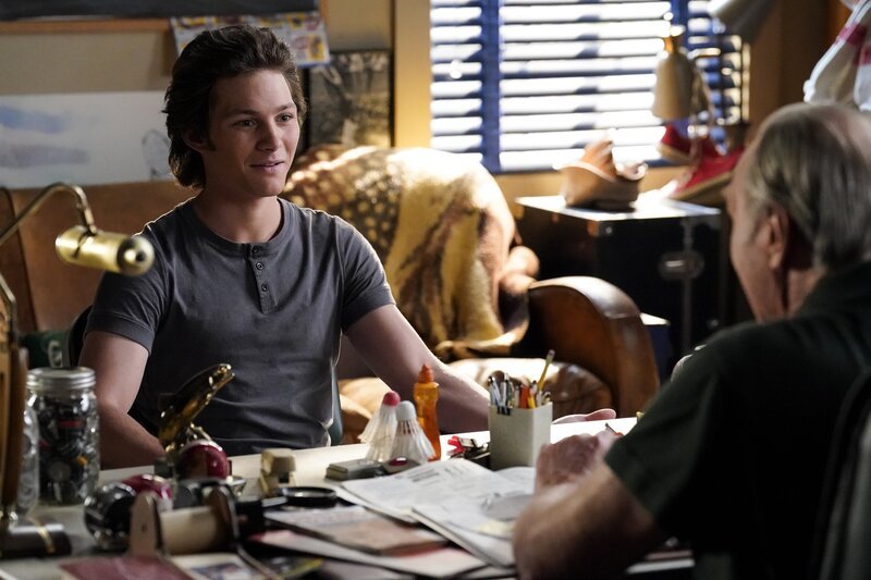 Georgie Cooper (Montana Jordan) – Bild: Warner Bros. Entertainment Inc.