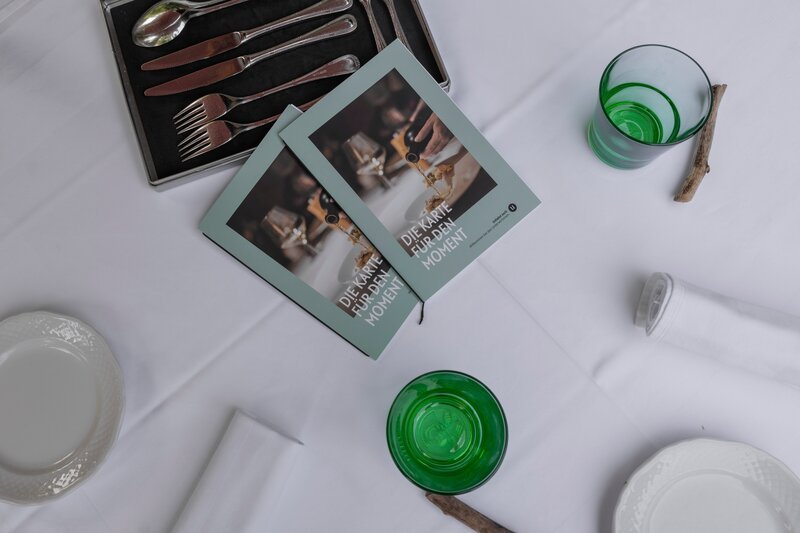 Gastgartenbereich Unterwirt in Ebbs, Tirol, Österreich. – Bild: ServusTV /​ Marlene Borkenstein