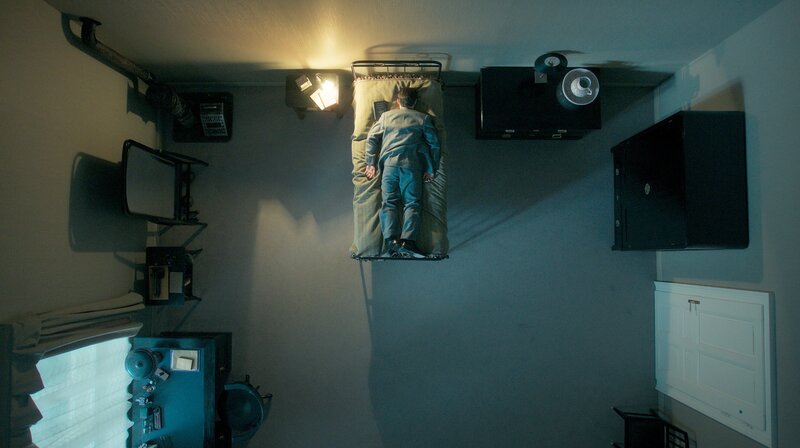 Franz Kafka (Joel Basman). – Bild: NDR/​Superfilm