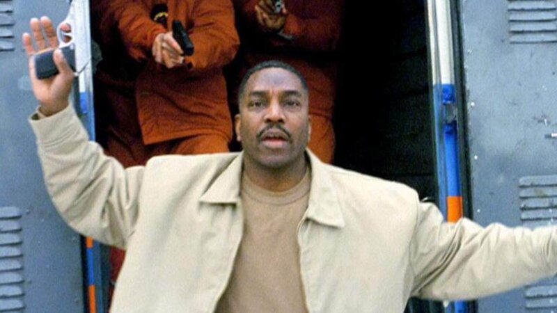 Steckt Dempsey (Clifton Powell) hinter den Mordanschlägen? – Bild: MG RTL D