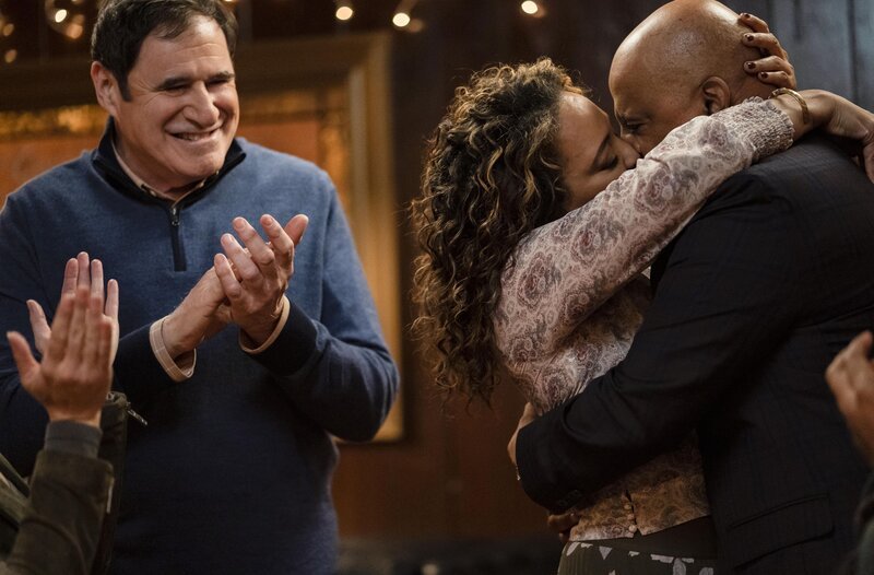 Captain Stan Yenko (Richard Kind, l.) – Bild: ProSiebenSat.1 Media SE