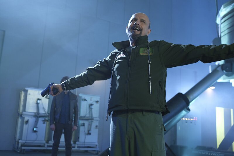 Joe Pantoliano (Eric Andrews) – Bild: CBS Broadcasting, Inc.