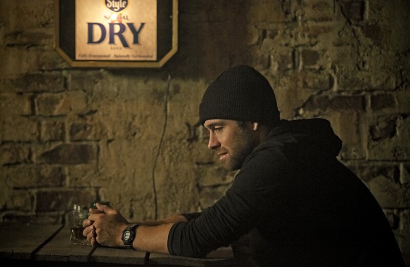 Antony Starr als Lucas Hood – Bild: homeboxoffice.com /​ © 2016 Home Box Office, Inc. All rights reserved. HBO¨ and all related programs are the property of Home Box Office, Inc.