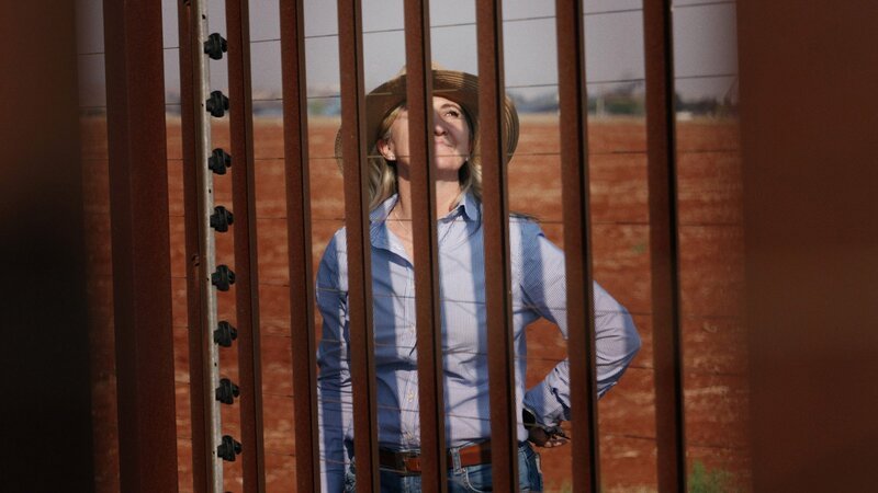 NZZ Format Trumps erfundener Genozid – wie der US-Präsident Südafrikas Gewaltproblem verzerrt Franelyn, Protagonistin im Film – Bild: SRF/​NZZ Format