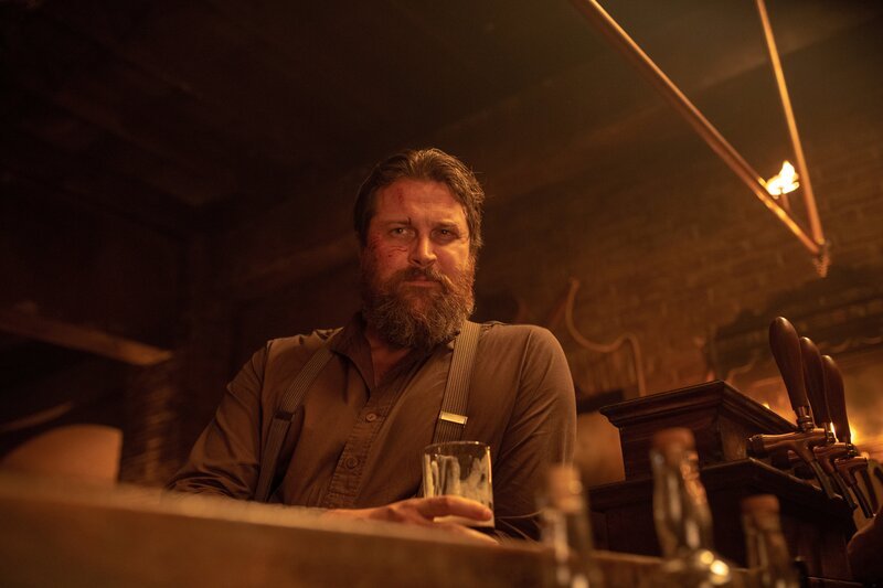 Officer ‚Big Bill‘ O’Hara (Kieran Bew) – Bild: Die Verwendung ist nur bei redak /​ HBO /​ © CINEMAX/​HBO