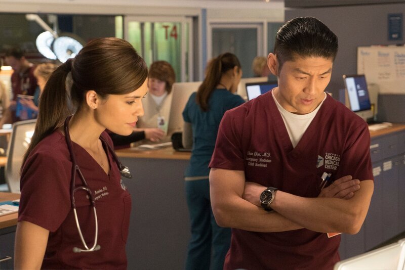 „Lose Yourself“ Episode 216 -- Pictured: (l-r) Torrey DeVitto as Natalie Manning, Brian Tee as Ethan Choi -- (Photo by: Elizabeth Sisson/​NBC) – Bild: NBCUniversal Media, LLC