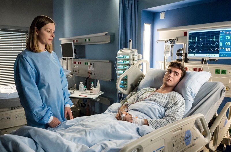 Tanya Scherer (Alma Leiberg, l.); Viktor Lehmann (Jonathan E. Weiske, r.) – Bild: ARD/​Jens Ulrich Koch