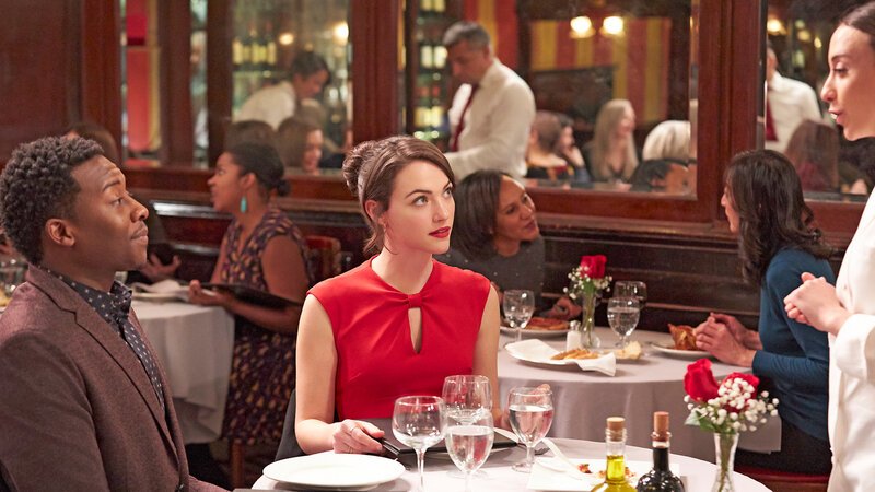 „Scenes from an Italian Restaurant“ – When the God Account sends Miles and Cara the name of Sophia (Stella Maeve), they decide to help when they learn that her dreams of opening her own restaurant are in danger of falling apart. Also, Ali and Miles are concerned that the Diocese sent Rev. Carver (Gaius Charles) to replace Arthur, and Rakesh gets closer to Simon Hayes (Adam Goldberg). Pictured L to R: Brandon Michael Hall as Miles Finer, Violett Beane as Cara Bloom, and Stella Maeve as Sophia. – Bild: Michael Greenberg/​CBS