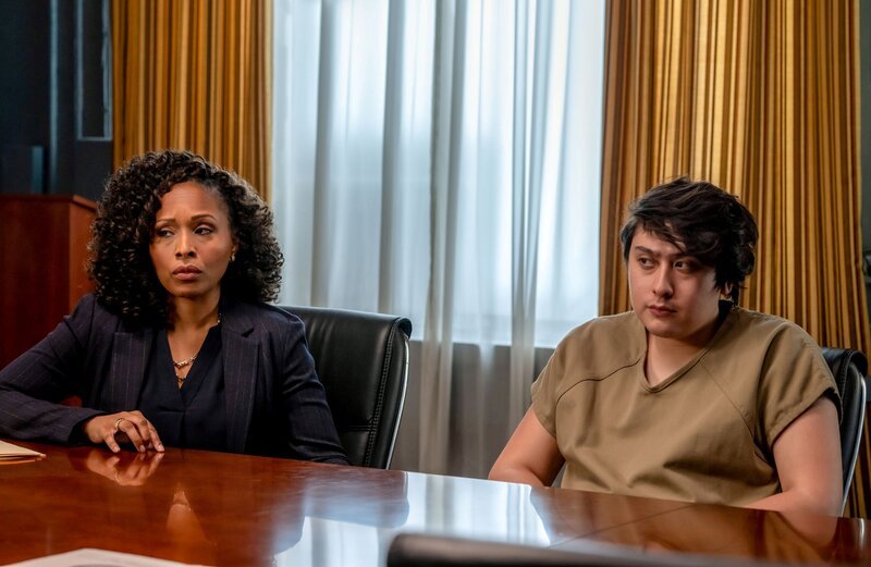 (l-r) Jasmine Walker als Amanda Shea, Garrett Gallego als Max Brewer – Bild: Universal Television LLC