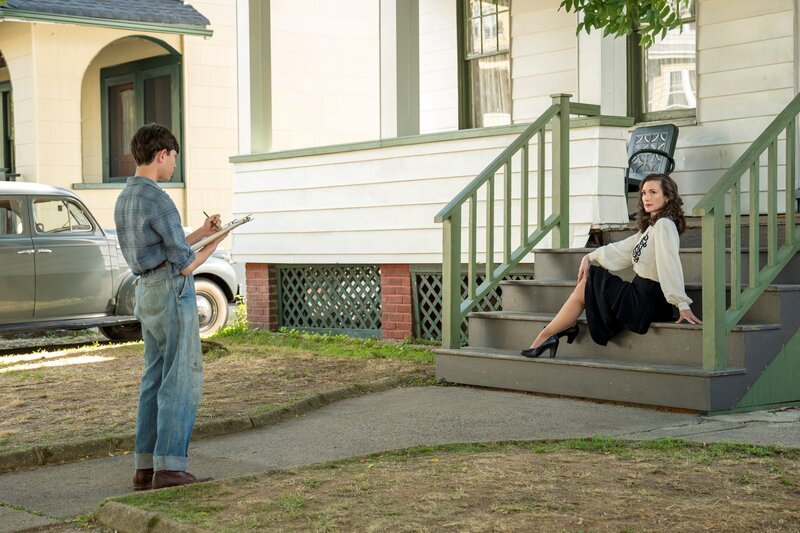 Evelyn Finkel (Winona Ryder, re.) – Bild: HBO