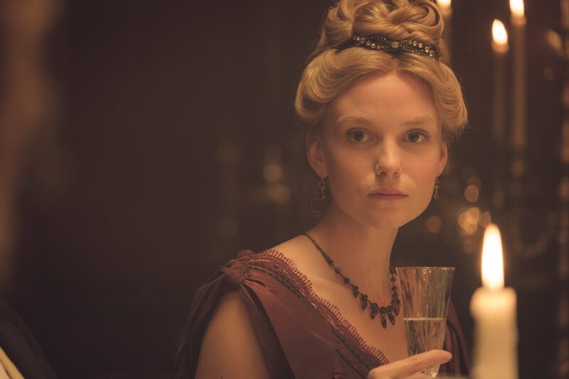 Joanna Vanderham as Penelope Blake. – Bild: HBO /​ ©2020 HBO. All Rights Reserved