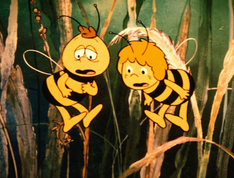 Maja und Willi wissen sich keinen Rat, sie wissen nur eines: sie wollen ihrem besten Freund Flip helfen. – Bild: ZDF/​Apollo Film