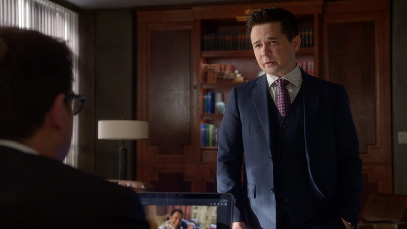 Bull takes on the trial defense of Dr. Natalie Reznick (Brooke Bloom), an expert on anthrax, who is accused of orchestrating a series of anthrax attacks that terrorize the city. – Bild: CBS Broadcasting, Inc.