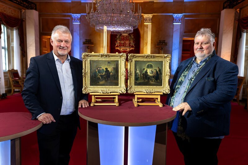 Stammen diese Darstellungen des Fuldaer Fürstbischofs beim Kartenspiel von Johann Andreas Herrlein? – Bild: Ralf Wilschewski /​ BR