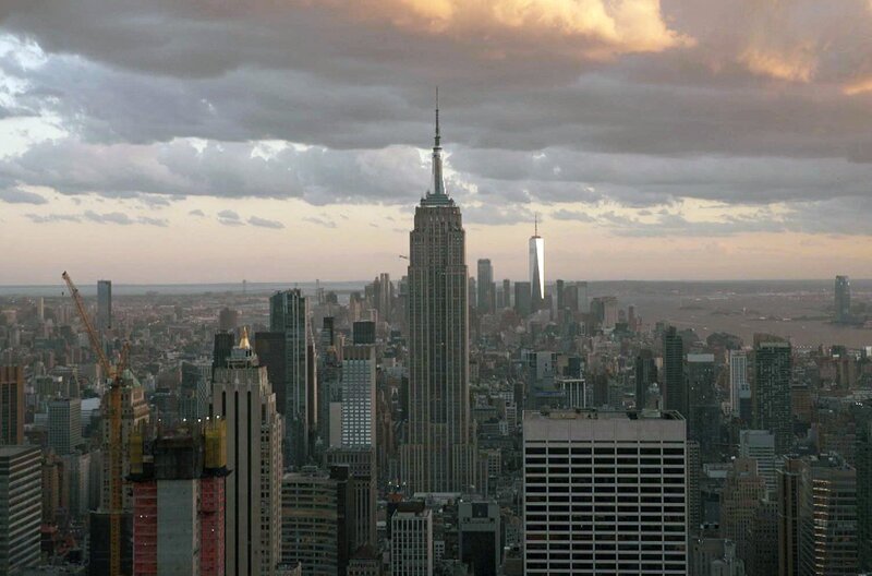 William Klein war von New York gleichermaßen abgestoßen und fasziniert: In seinen Fotografien zeigt er New York nicht als Sinnbild des aufstrebenden Amerikas, sondern als schmutzige und chaotische Metropole. – Bild: Elephant Doc