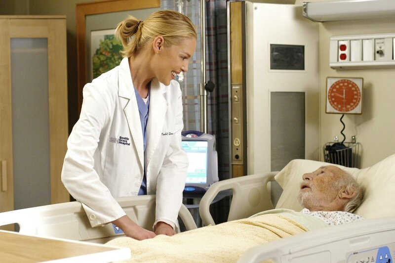Dr. Izzie Stevens (Katherine Heigl), Charlie Yost (Jack Axelrod) – Bild: PLURIMEDIA (ABC Studios)