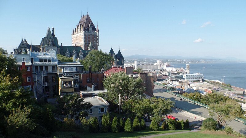 Stadtansicht Québec City. – Bild: ZDF und SR/​Julia Leiendecker