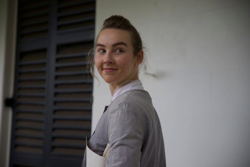 Lächelnde Frau – Bild: ROCKY ZHANG /​ Crime + Investigation /​ Beyond Productions