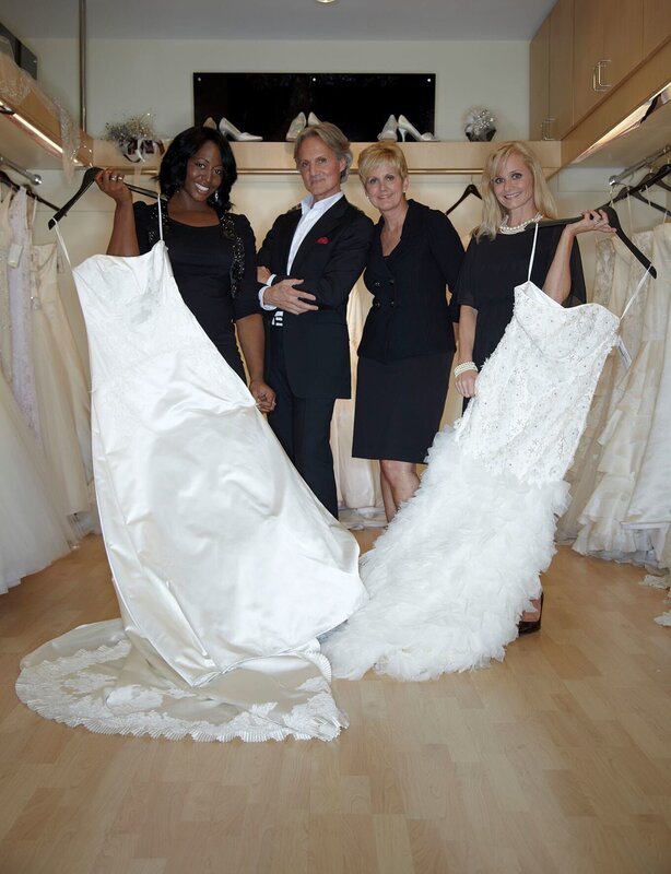 (v.l.n.r.) Flori Waters, Monte Durham, Lori Allen und Robin Gibbs in „Mein perfektes Hochzeitskleid! – Atlanta“. – Bild: TLC & Discovery Communications Lizenzbild frei