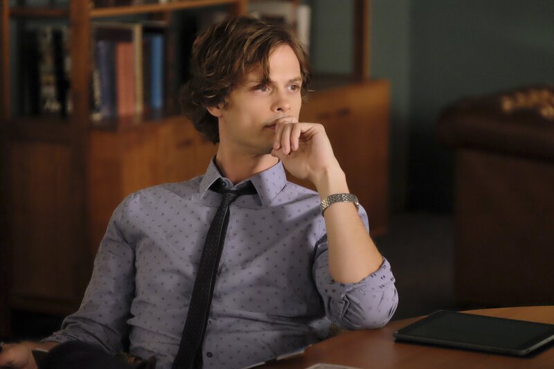 In Boynton Beach, Florida, finden Jugendliche die in ein Fass einbetonierte Leiche einer Frau. Kurz darauf taucht ein weiteres Fass mit einer einbetonierten Frauenleiche auf. Das Team um Reid (Matthew Gray Gubler) muss schnell handeln, um weitere Opfer zu verhindern … – Bild: Darren Michaels /​ CBS Broadcasting, Inc. All Rights Reserved.