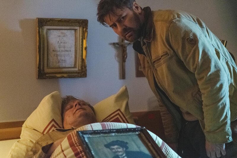 Alle Nadeln an der Tanne – Bild: Stephan Schaar /​ ORF /​ ZDF