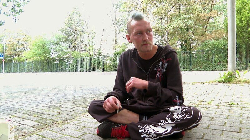 Heiko (41) ist seit Jahren drogenabhängig – Bild: RTL 2