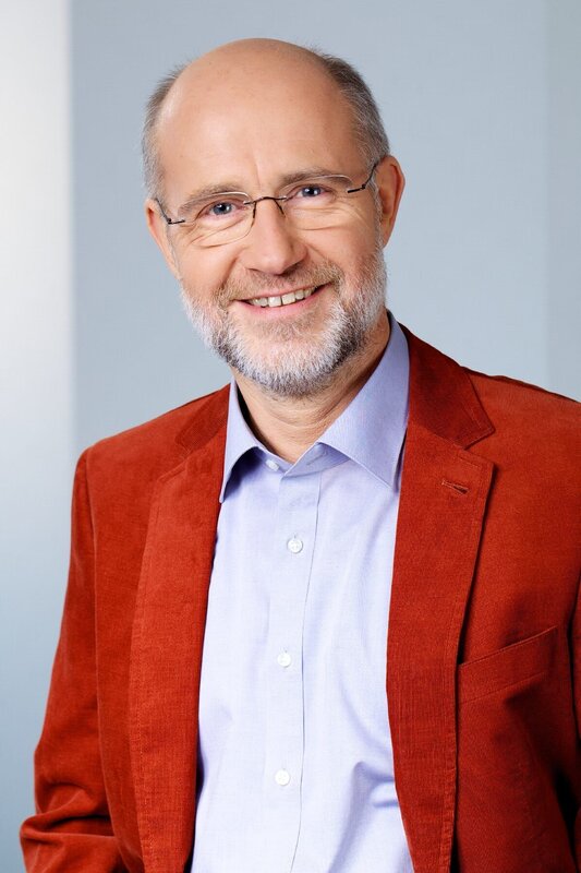 Prof. Harald Lesch, Lesch’s Kosmos, Trailer Dreh, Pinakothek der Moderne, Muenchen, 7. Oktober – Bild: ZDF /​ Jens Hartmann