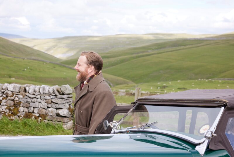 Samuel West (Siegfried Farnon) – Bild: WDR/​Playground & All3Media International