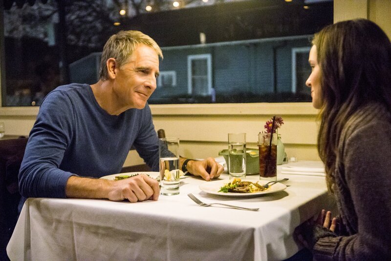 Pictured L-R: Scott Bakula as Special Agent Dwayne Pride and Shanley Caswell as Laurel Pride – Bild: CBS Broadcasting, Inc.