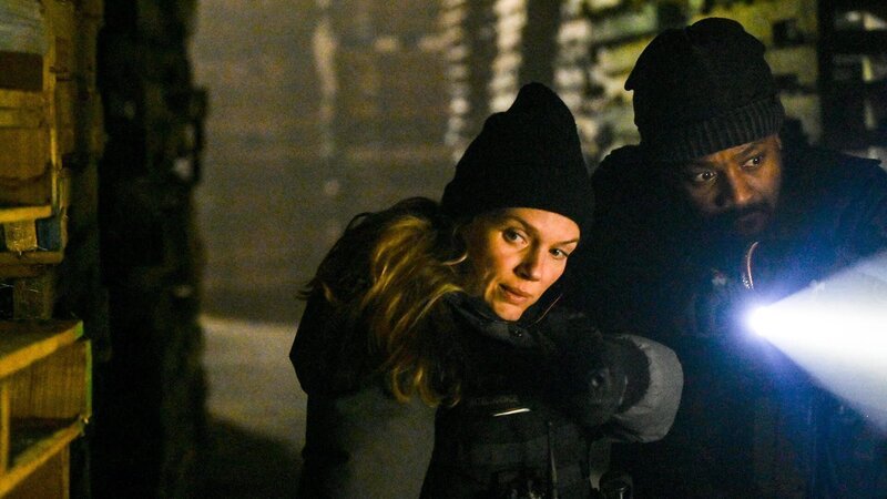 Hailey Upton (Tracy Spiridakos) und Kevin Atwater (LaRoyce Hawkins) – Bild: NBCUniversal Media, LLC