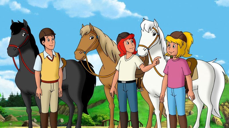 Bibi (r.), Tina (M.) und Alex (l.) wollen Fürstin Hugenpump überraschen. – Bild: ZDF/​Kiddinx – Berlin